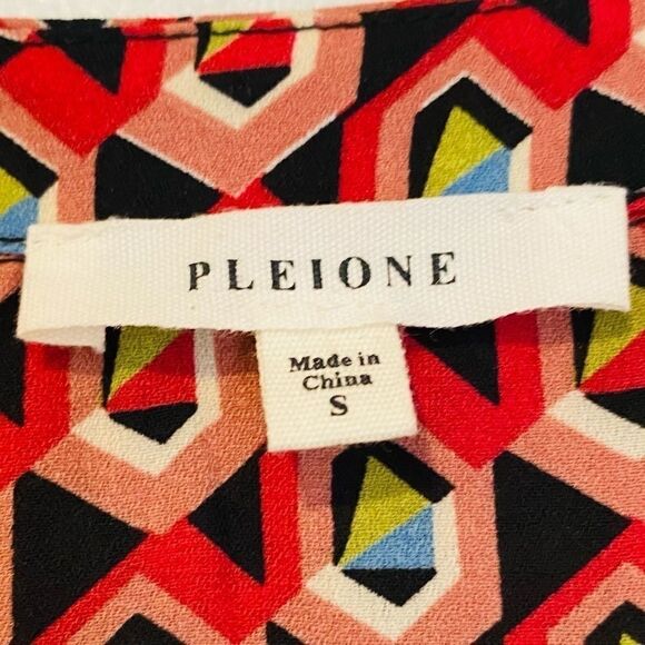 Pleione Geometric 3/4 Sleeve Blouse Size Small - Picture 5 of 5